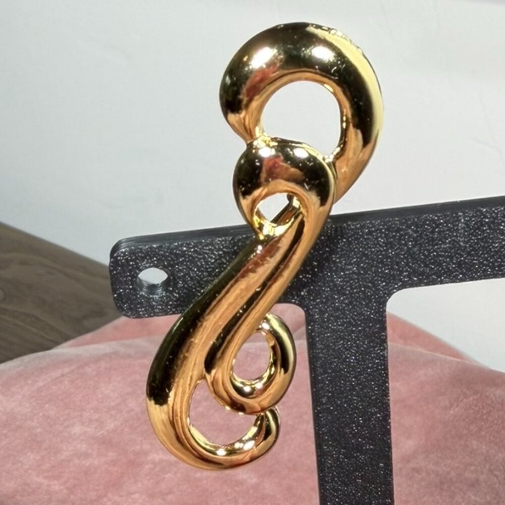 Vintage Gold Tone Swirl Brooch Pin